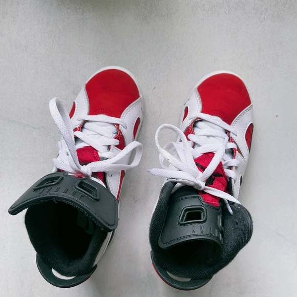 Jordan 6 Retro Carmine US12 - Picture 7 of 8
